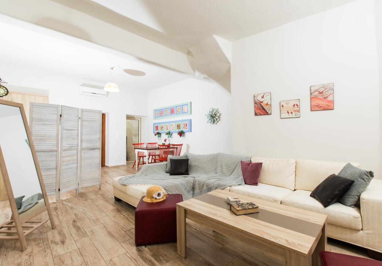 Asikiko Suites Ρέθυμνο Εξωτερικό φωτογραφία